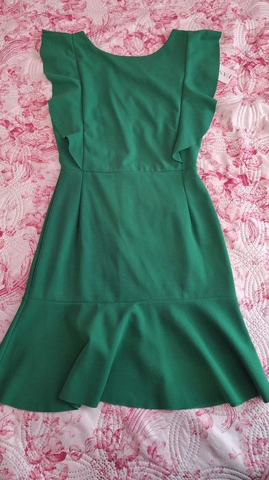 Зелена къса рокля
