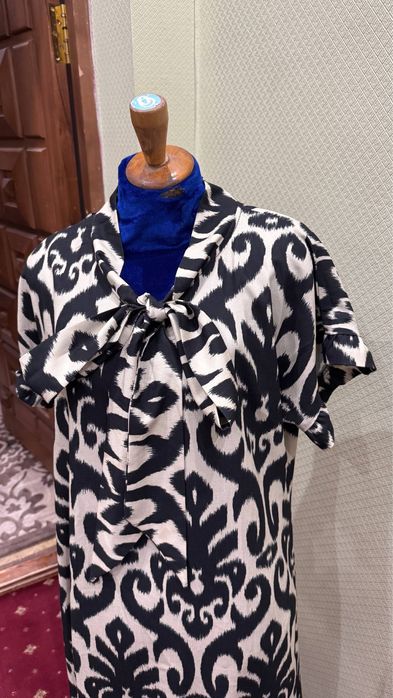 Платье с узором в национальном стиле