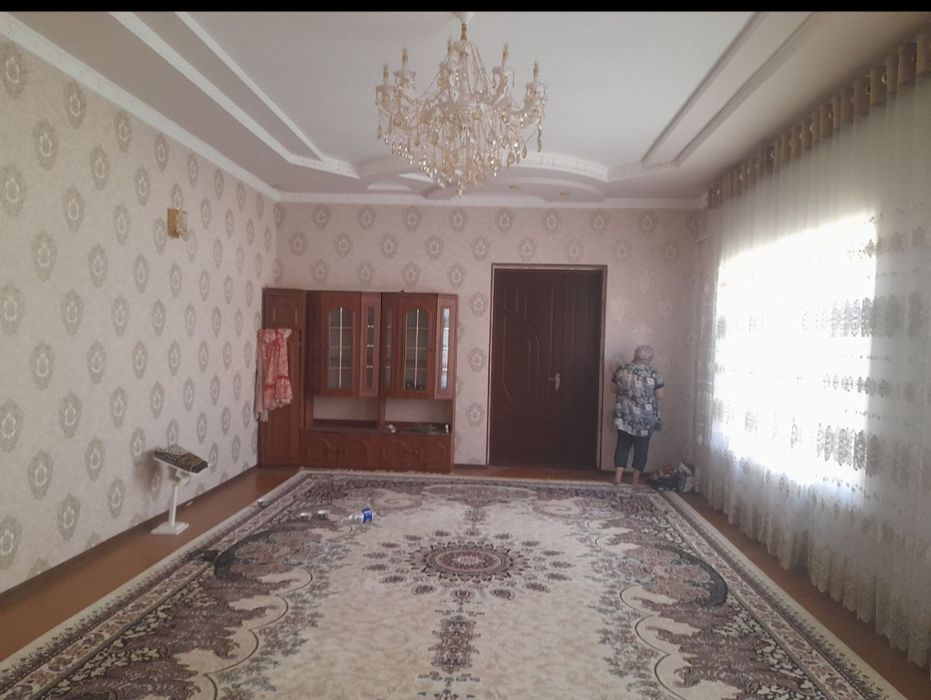 Hovli Sotiladi markazdan