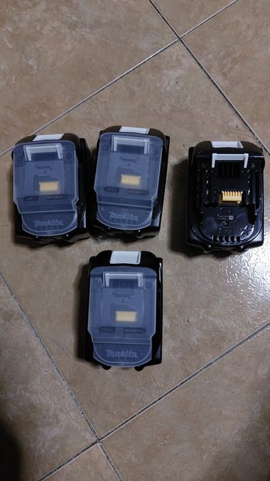 Acumulatorii 5Ah şi incarcator rapid Makita Original