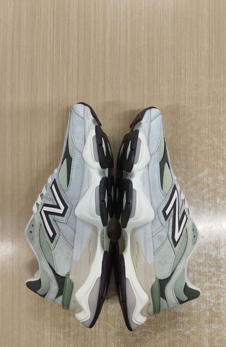 Нови New balance 9060 зелено сиво