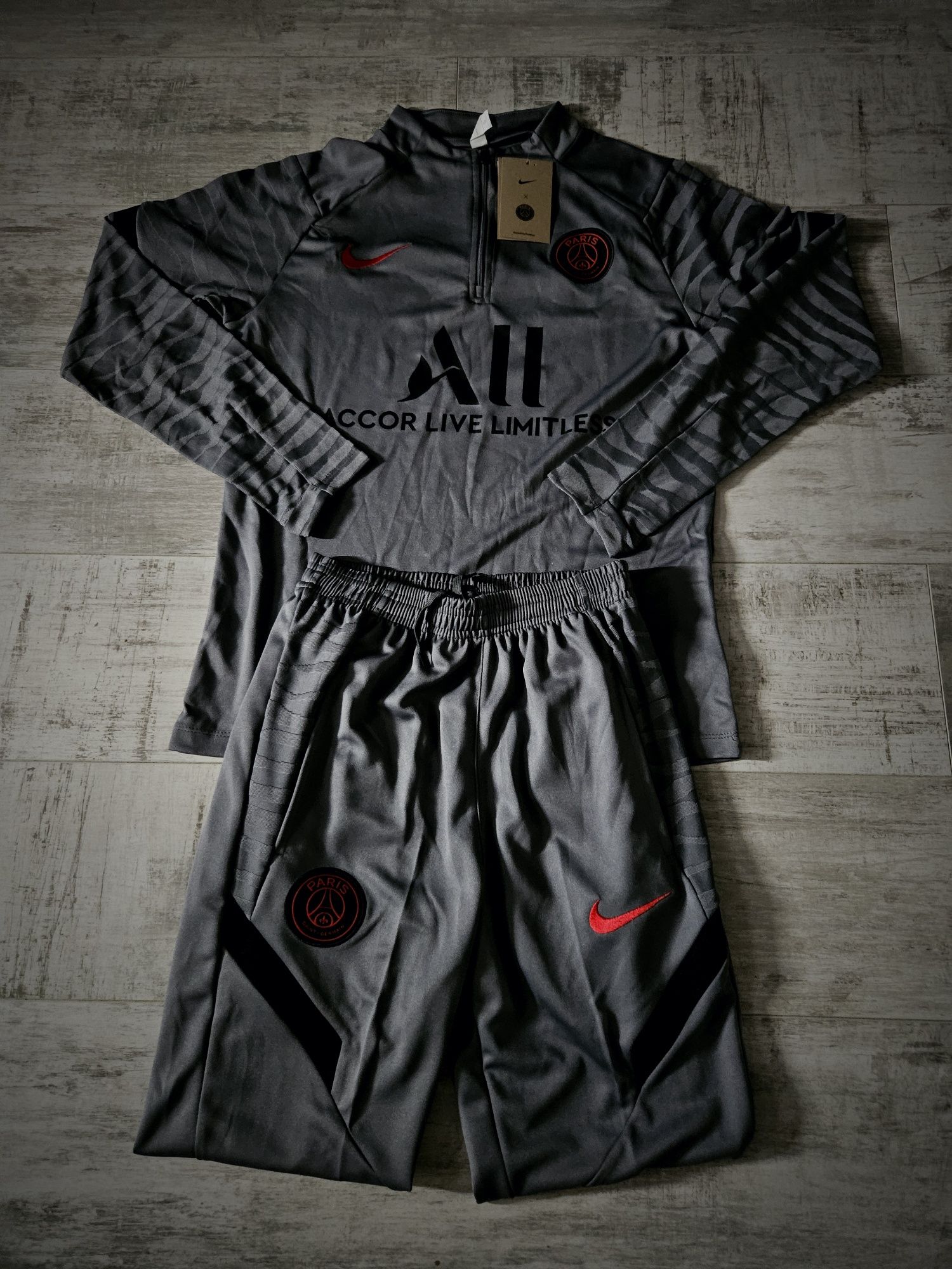 *OFERTA* Compleu/Trening PSG jordan/nike diferite culori