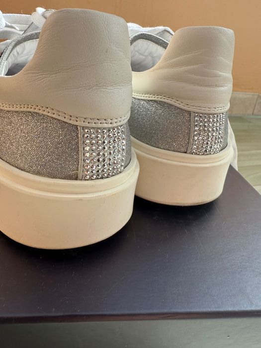 Adidasi sneakers Le Silla argento
