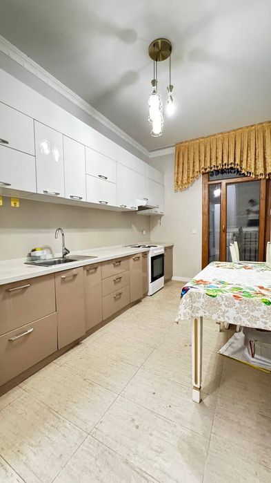 Almazar City Продается 4 комнатная квартира ремонт Себзор