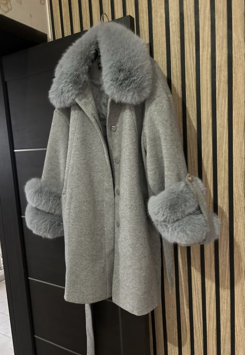 Palton lana dama cu blana naturala