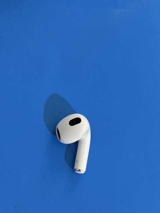 Правая сторона Air Pods 3 , оригинал