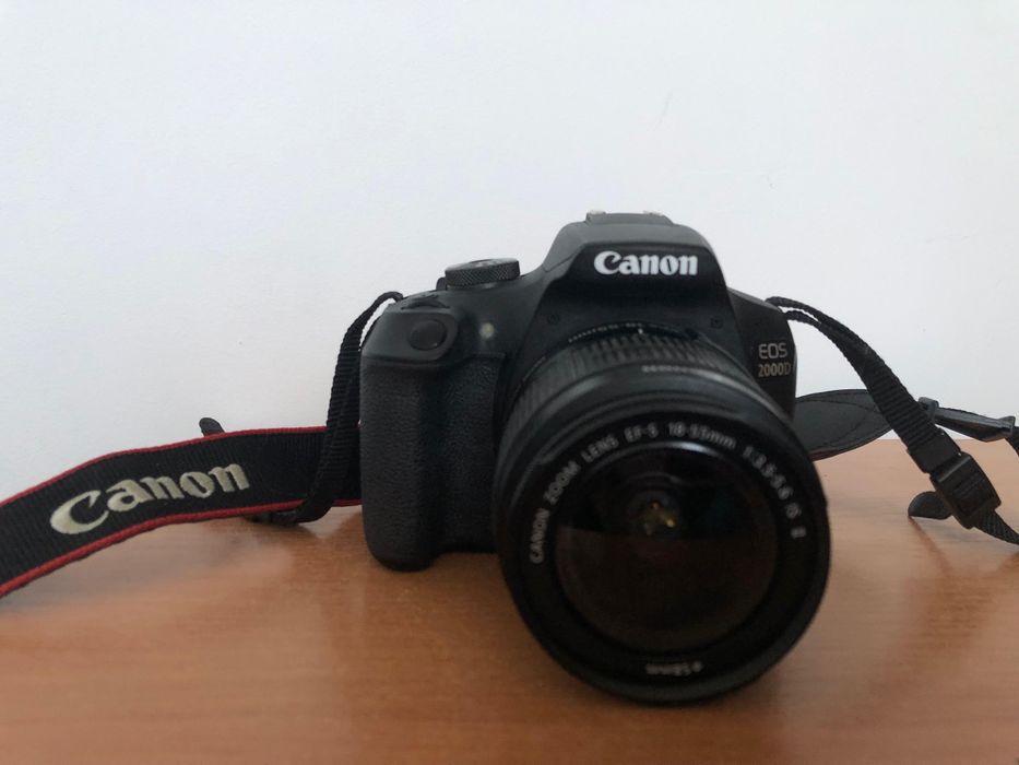 Canon EOS 2000D DSLR
