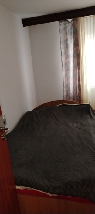 caut coleg de apartament