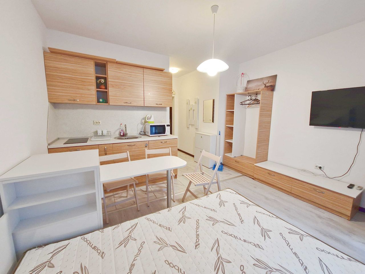 Продава се Ателие в Бургас, Лазур - 34 кв.м за 1324 €/кв.м - Снимка #4