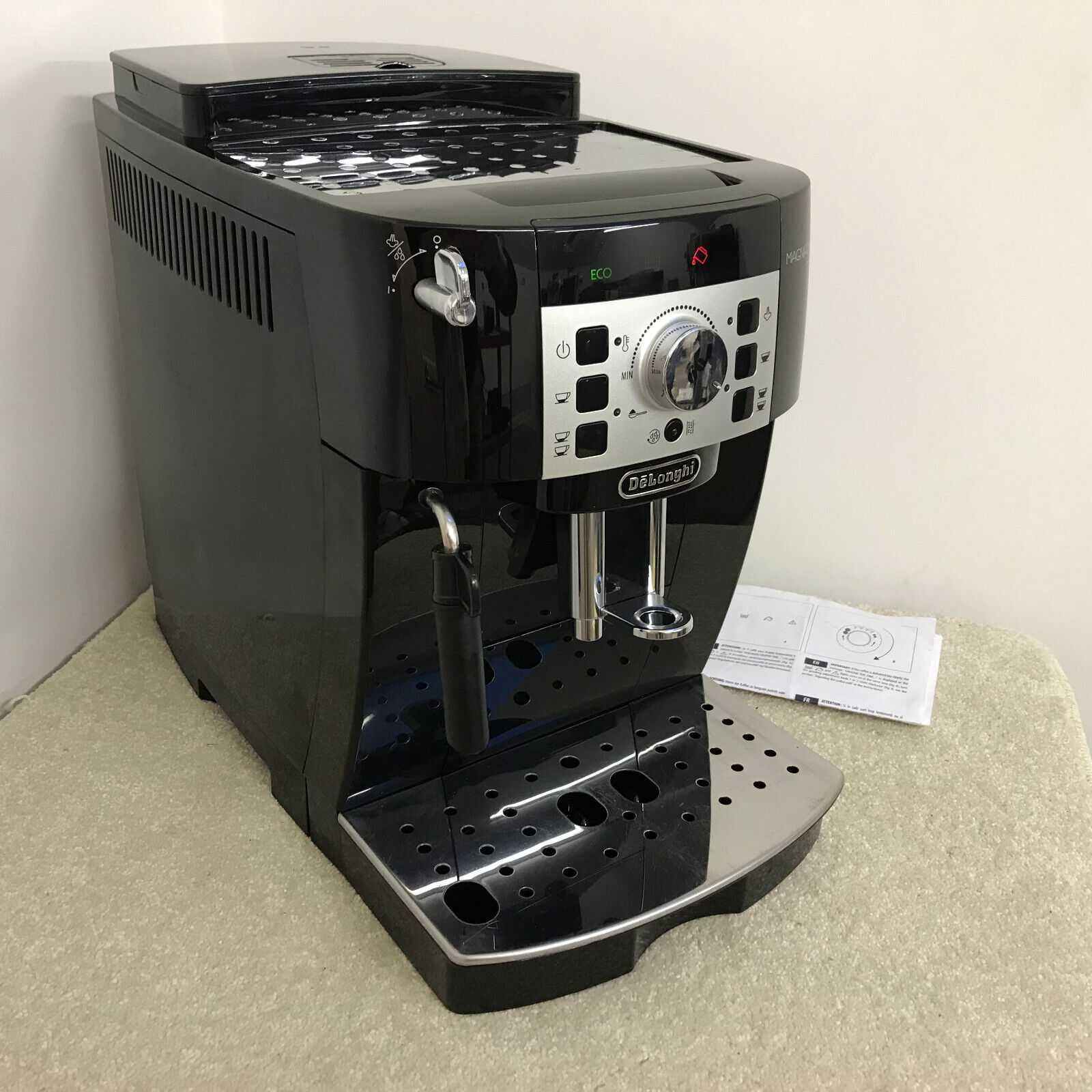 Кафе машина DeLonghi ECAM 22.110 SB