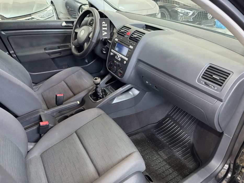 Volkswagen Golf V, 1.6 MPI