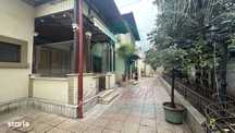 Casa formata din 2 corpuri cu TEREN 433 MP