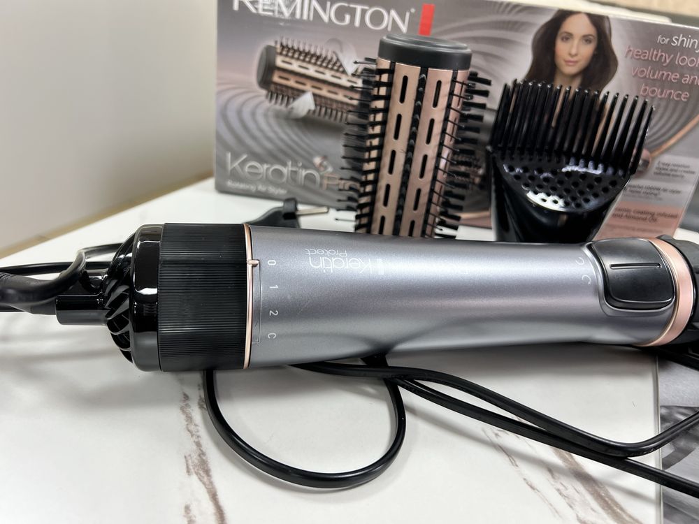 Четка сешоар Remington Keratin Protect