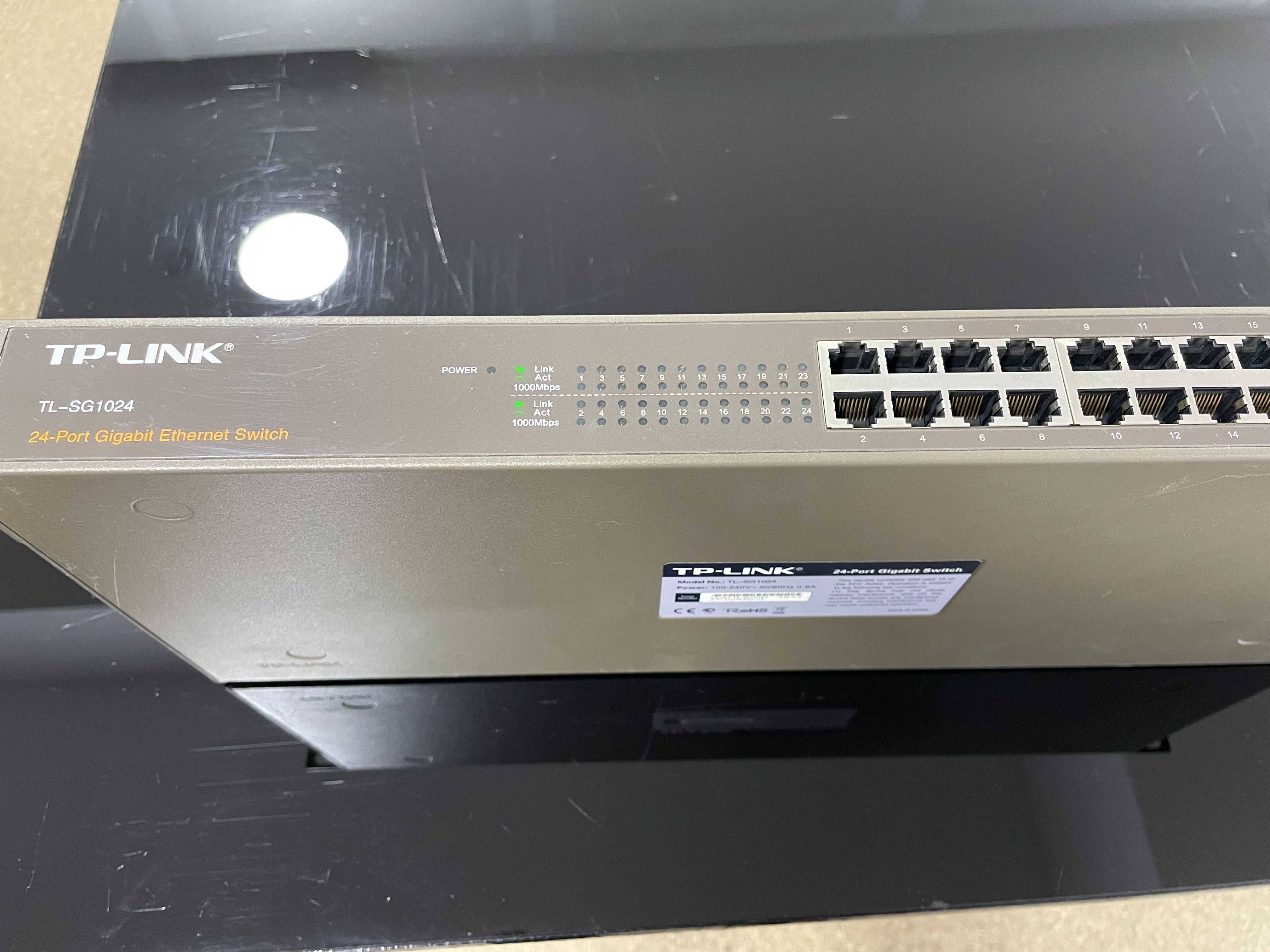 Switch 24 canale gigabit rackabil TP-Link, TL-SG1024