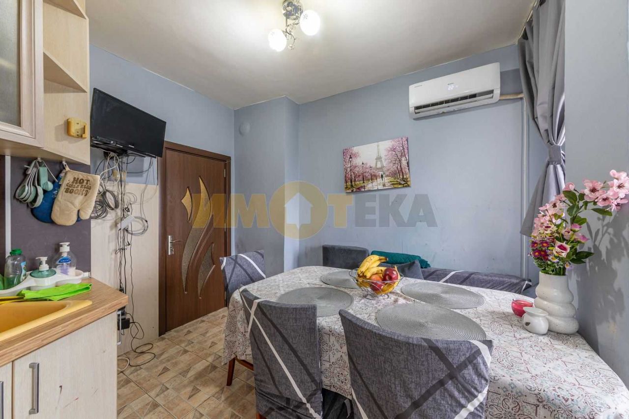 Продава се Тристаен апартамент в Варна, Владислав Варненчик - 71 кв.м за 1817 €/кв.м - Снимка #1