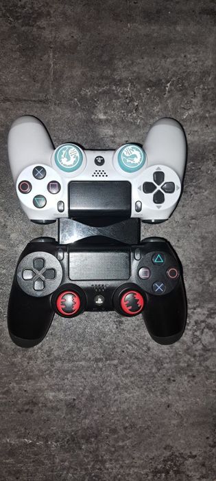 Продам джостики для pleystation 4