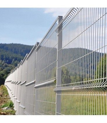 Garduri și porți împrejmuiri terenuri din plasă boldurata