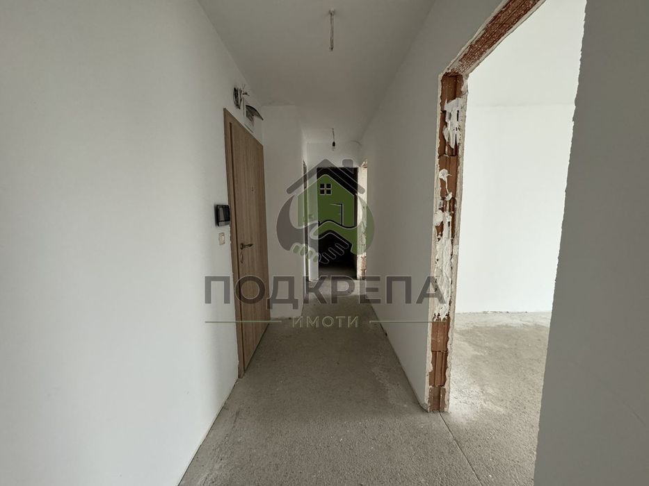 Дава се под наем Тристаен апартамент в Пловдив, Мараша - 120 кв.м за 612 € - Снимка #6