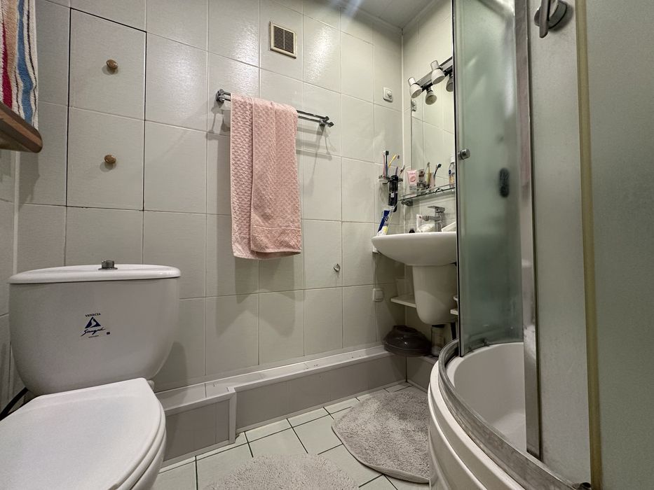 Продам 4х / Чиланзар 1 квартал / Торговый центр