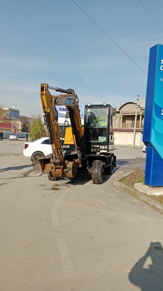 Mini ekskavator arenda