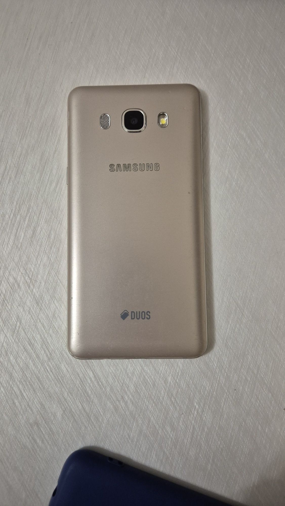Samsung Galaxy J5