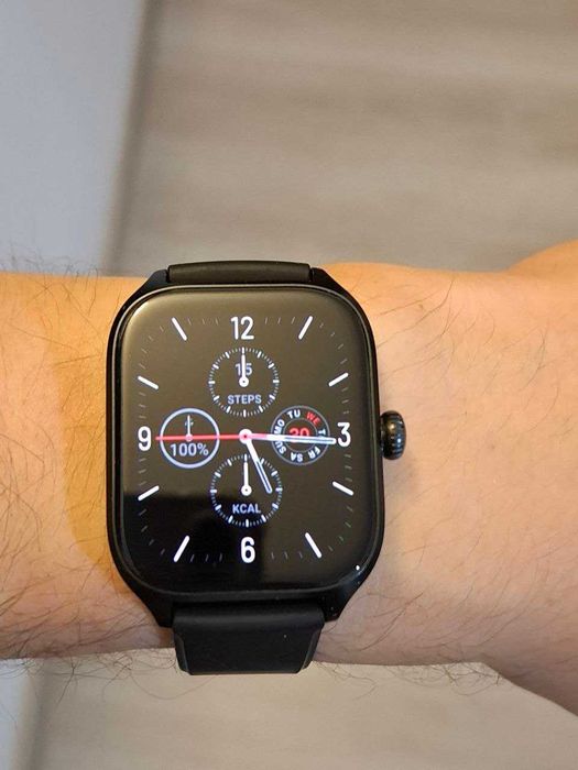 Amazfit GTS 4 Smartwatch - Dual-band GPS/ Offline Music