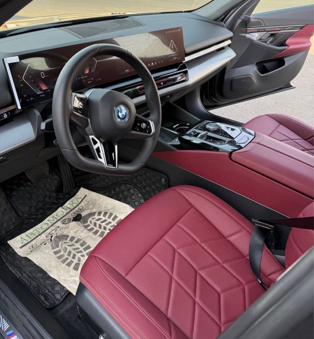 BMW i5 35 L 2025 yil
