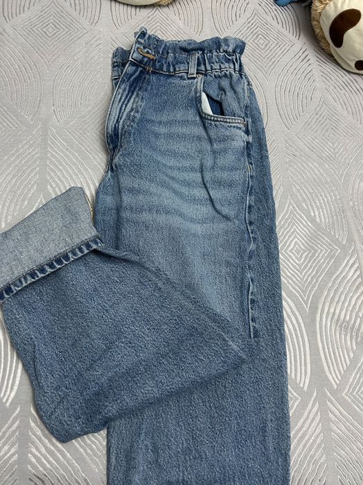 Дрехи от 8 до 30 лв.