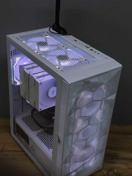 Intel Core i7-12700 Monster