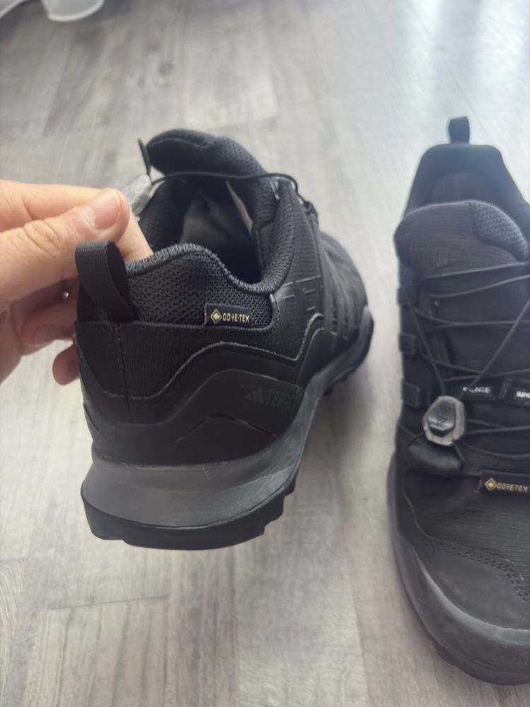 adidas Terrex Swift R2 Gore-Tex