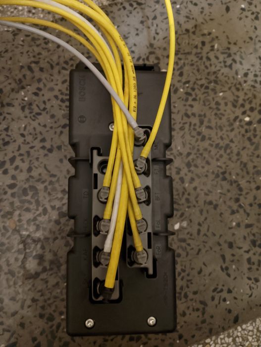 Продавам вакуум за централно заключване Mercedes S 320 cdi