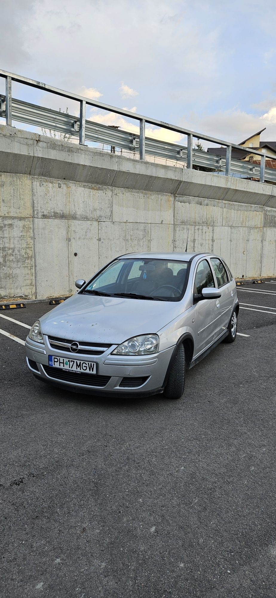 Opel Corsa 1.2 twinport 2005 far led, semi piele, sau Volkswagen Polo