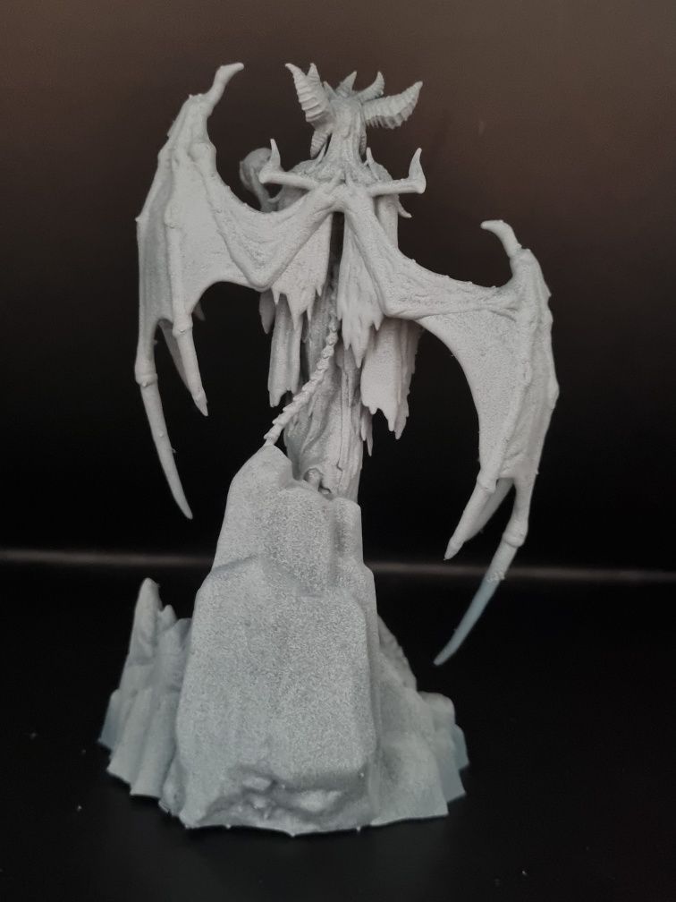 Statueta Lilith Diablo 4 printată 3D