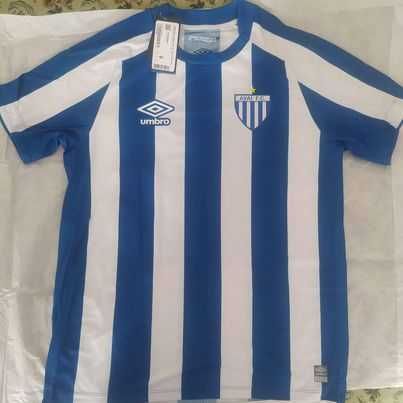 Нова фланелка Umbro на бразилския Avai, разм.М,L