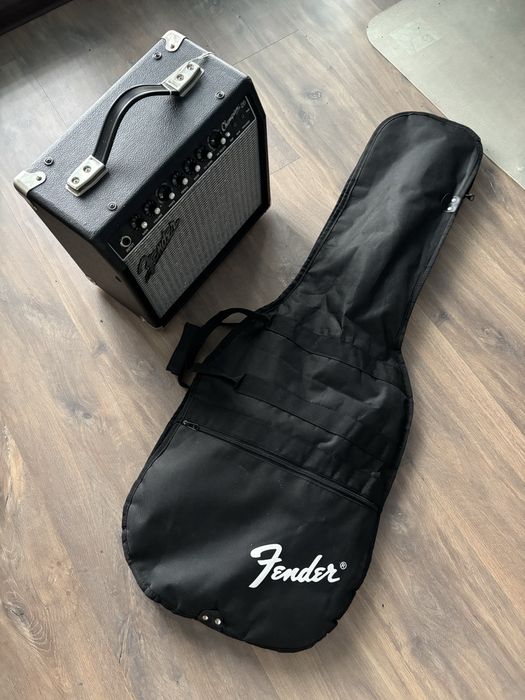 Комлект Fender Squier Affinity Stratocaster+ усилвател Champion-20