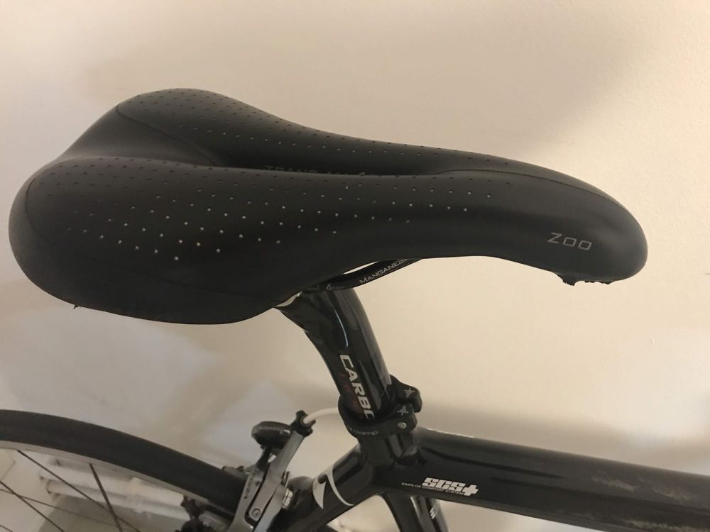 Cursiera carbon Simplon Pavo