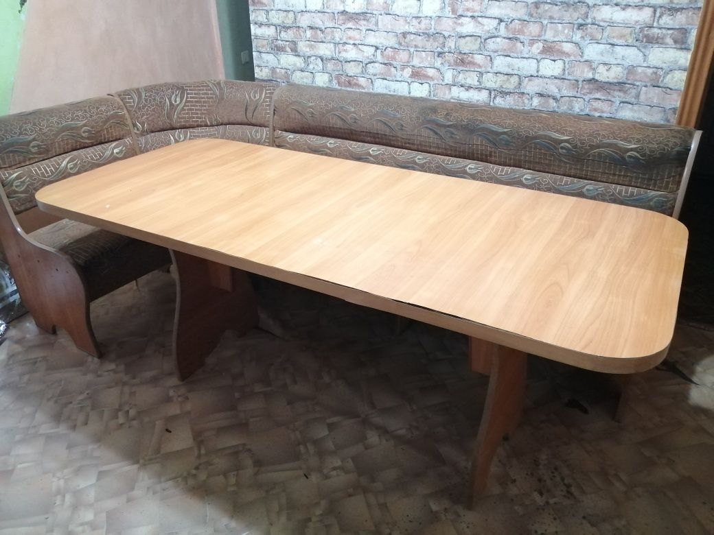 Кухонный уголок+стол