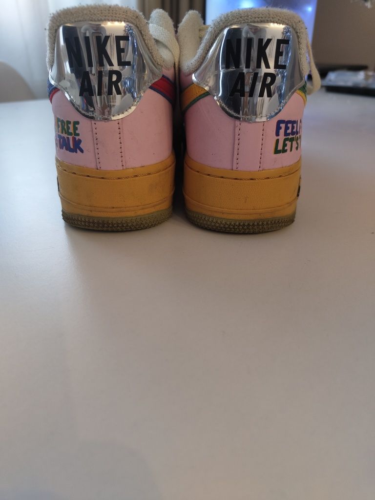Nike Air Force 1 '07 "Feel Free, Let's Talk"