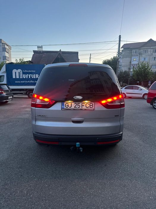 Vând Ford Galaxy 7 locuri!