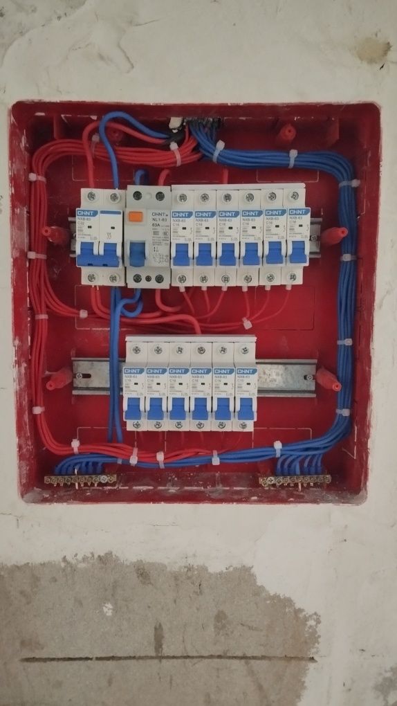 Elektrik va elektrik xizmati.