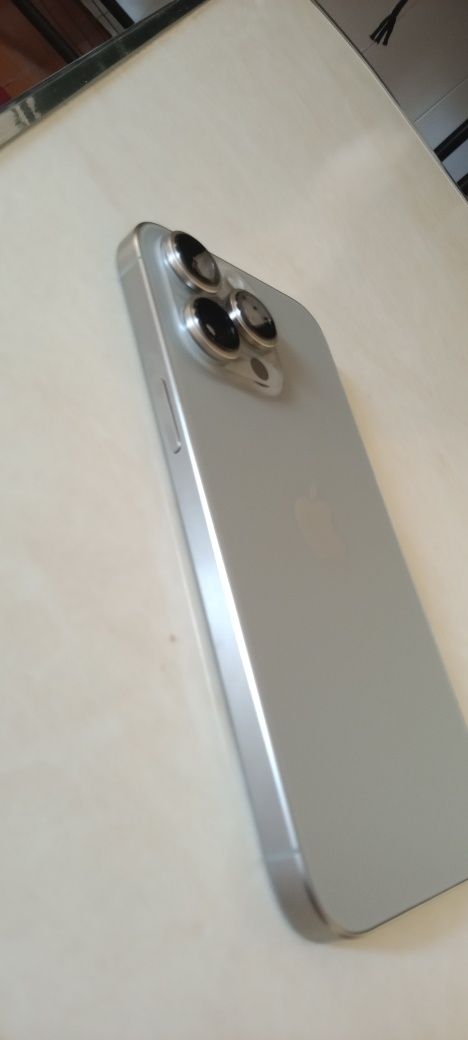 Iphone 15pro max sotiladi abmen xam bor s24ultra faqat