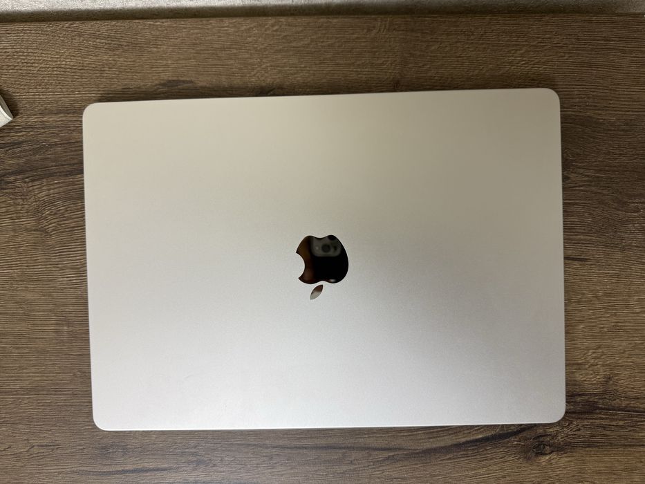 Macbook air 15 8/512