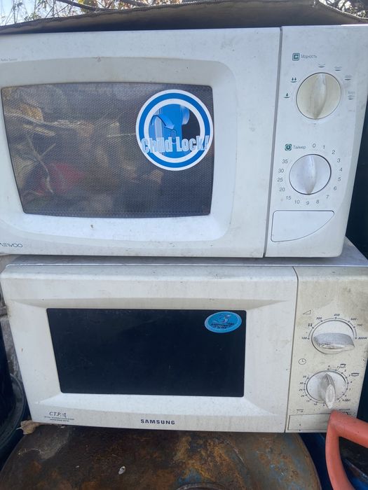 Микровалновка Не рабочии 1шт Продам или обмен на Тиски