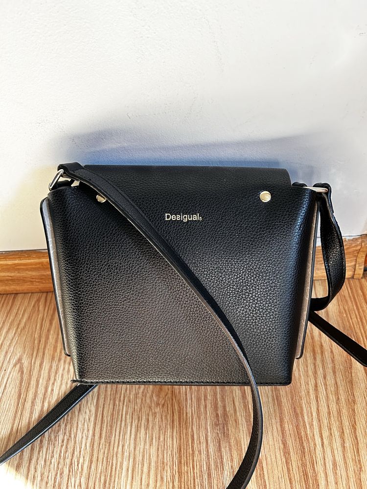 Дамски чанти O Bag, Desigual