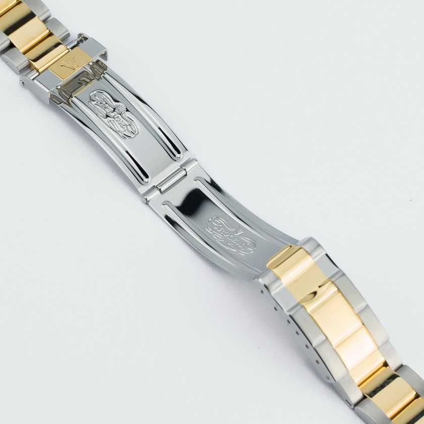 Rolex Yachtmaster Steel & Yellow Gold Tahitian MOP dial 16623