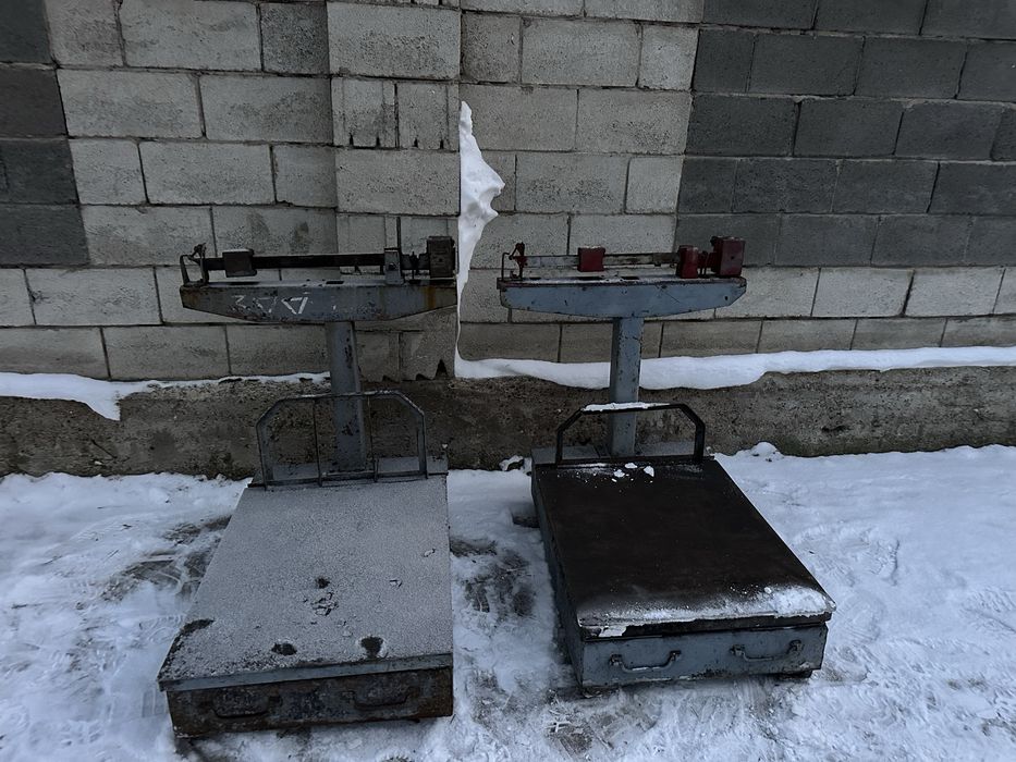 Продам весы напольные