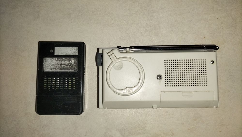 Radio vintage Sony și Philips