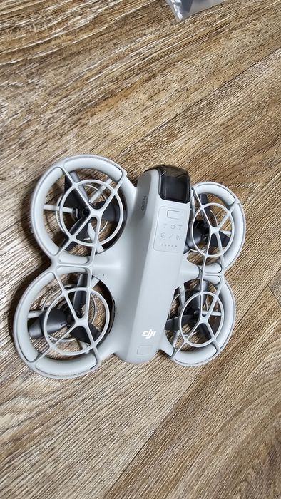 Продам Дрон DJI Neo Fly More Combo