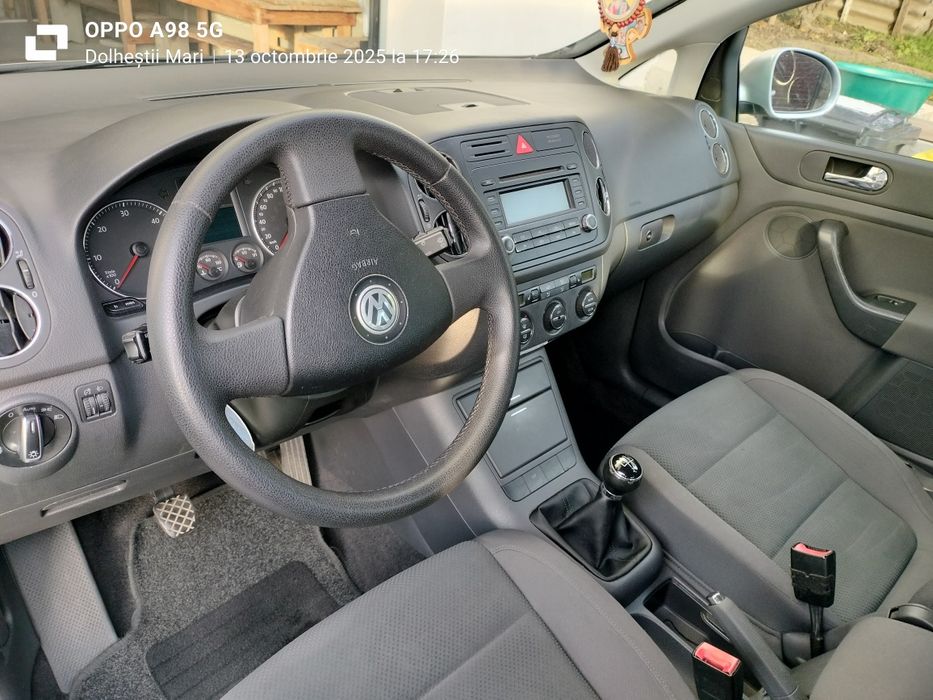 Vând wolsvagen golf 5 din anul 2005