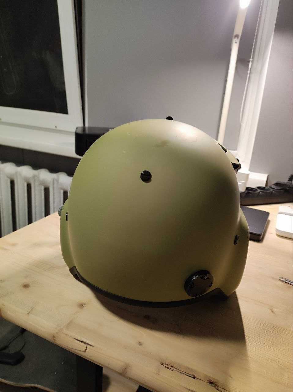 Декоративный шлем пилота Gentex HGU-56/P